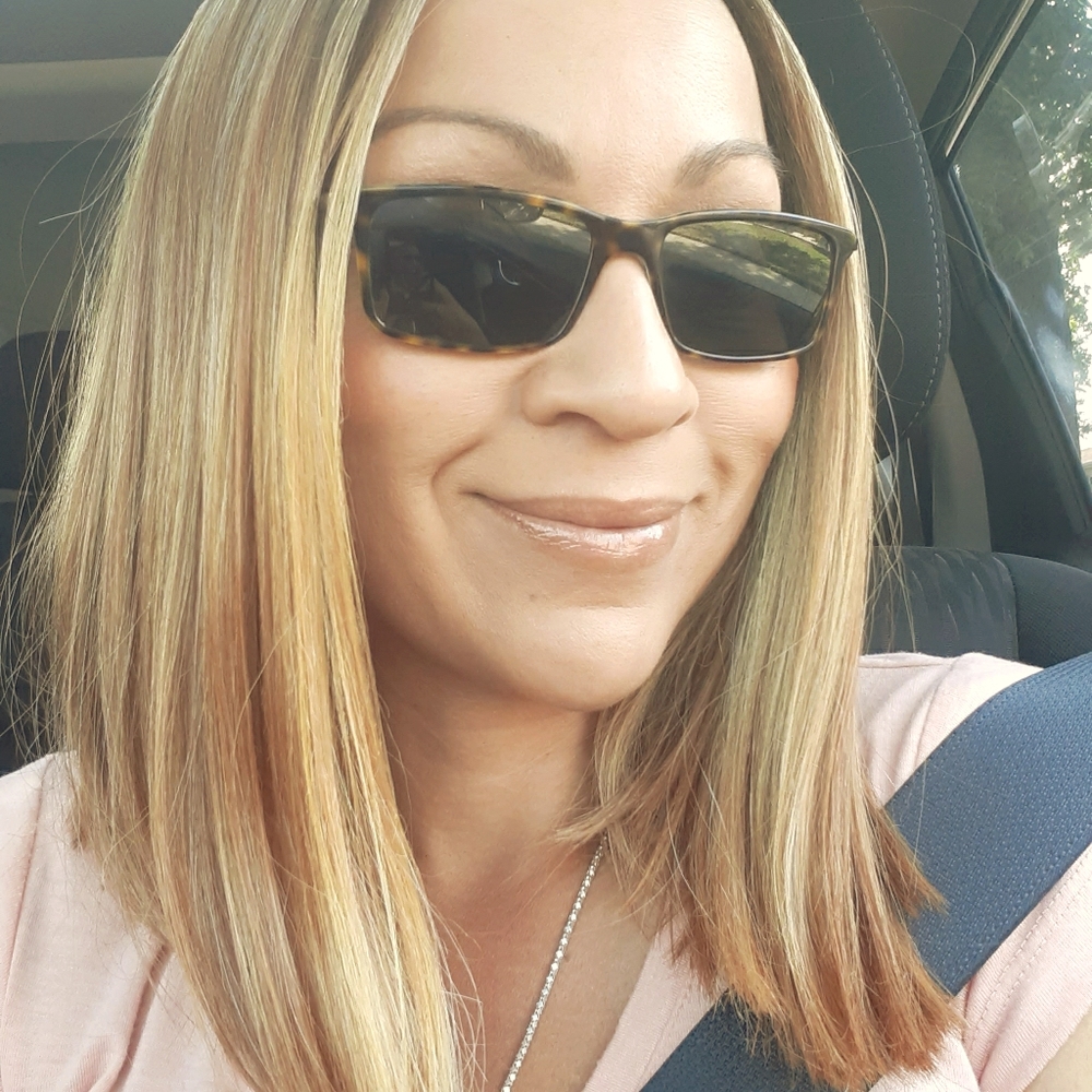 Meet your Posher, Michelle